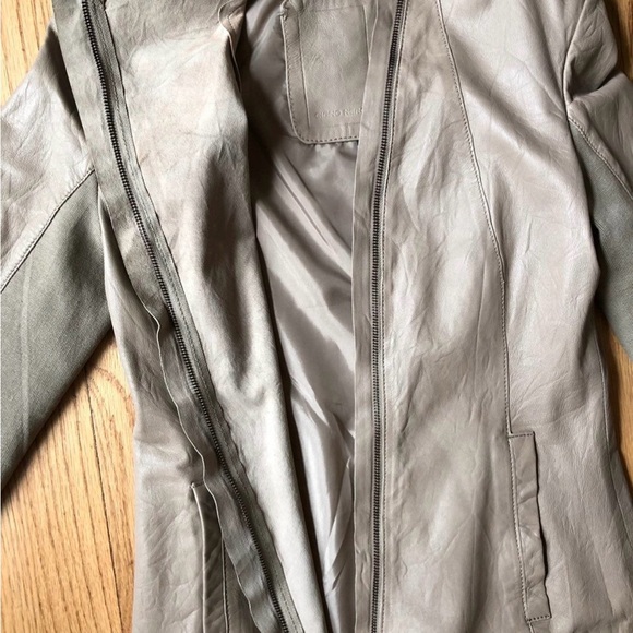 Beautiful Leather Taupe Duster Jacket - Picture 5 of 10